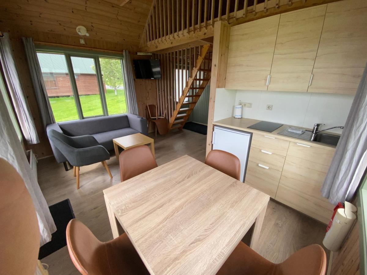 Hoergsland Cottages เฮิร์กส์ลันด์ ภายนอก รูปภาพ